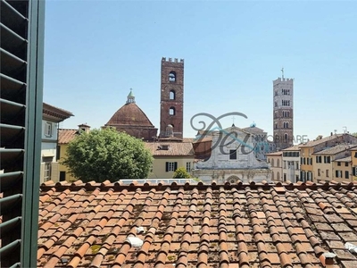 Appartamento in Via San Paolino 31, Lucca, 5 locali, 2 bagni, 108 m²