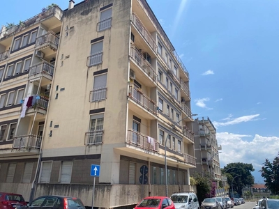 Appartamento in Viale Libertà 1, Messina, 5 locali, 2 bagni, 200 m²