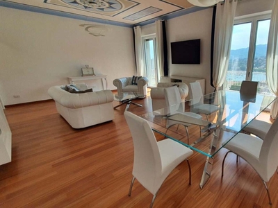 Attico a Rapallo, 4 locali, 180 m², ultimo piano, classe energetica E