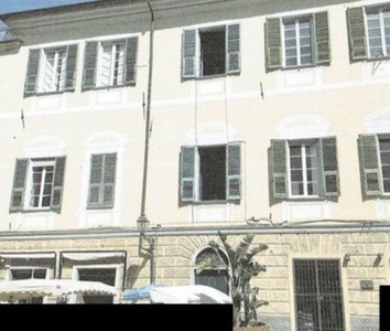 Attico in Via Felice Cascione 86, Imperia, 4 locali, 1 bagno, 99 m²