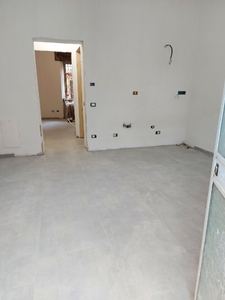 Bilocale a Follonica, 1 bagno, 50 m² in vendita