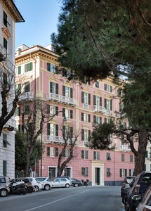 Bilocale a Genova, 82 m², 3° piano in vendita