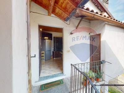 Bilocale in Via Alcide De Gasperi, Pozzuolo Martesana, 1 bagno, 65 m²