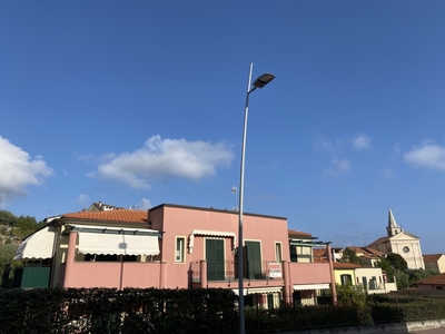 Bilocale in Via Pairola 14, San Bartolomeo al Mare, 1 bagno, garage