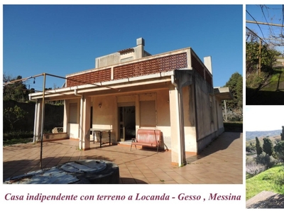 Casa indipendente a Messina, 6 locali, 1 bagno, arredato, 131 m²