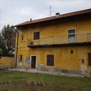 Casa indipendente in Via Cellini 2, Sedriano, 6 locali, 2 bagni