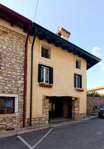 Casa indipendente in Via Gorizia, Romans d'Isonzo, 6 locali, 170 m²