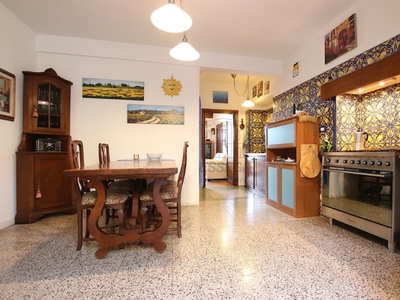 Casa indipendente in Via Michele Rosi 11, Pescaglia, 6 locali, 1 bagno