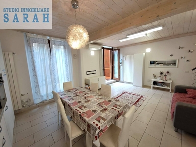 Casa indipendente in Via Sant'Andrea, Viareggio, 5 locali, 2 bagni