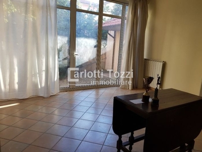 Casa indipendente in VIA TEVERE, Grosseto, 5 locali, 2 bagni, 250 m²