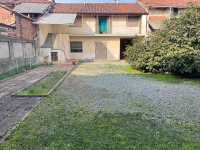 Casa singola in vendita a Palestro Pavia