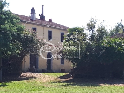 Casale a Collesalvetti, 12 locali, 2 bagni, giardino privato, 336 m²