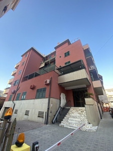 Monolocale in Via Sertorio, Sestri Levante, 1 bagno, arredato, 33 m²