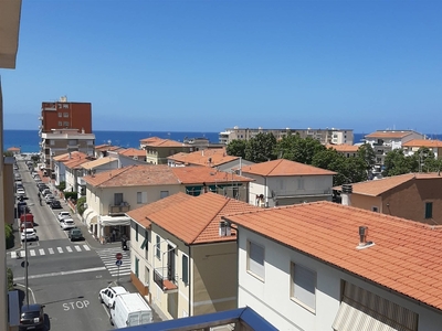 Quadrilocale in Piazza Monte Alla Rena 2, Rosignano Marittimo, 1 bagno