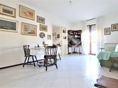 Quadrilocale in Via della mimosa 16, Viareggio, 2 bagni, 85 m²