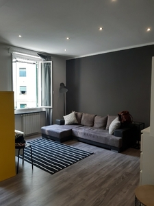 Quadrilocale in Via Nicolò Costa 56, Genova, arredato, 65 m², 1° piano