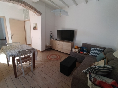 Quadrilocale in Via San Martino, Follonica, arredato, 80 m², terrazzo