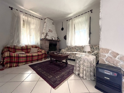 Rustico a Rosignano Marittimo, 6 locali, 1 bagno, arredato, 187 m²