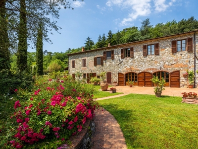 Villa in Cappella, Lucca, 15 locali, 1000 m², classe energetica G