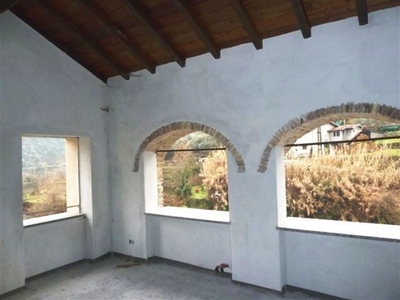 Rustico in Via merli, Borgomaro, 14 locali, 8 bagni, 600 m² in vendita