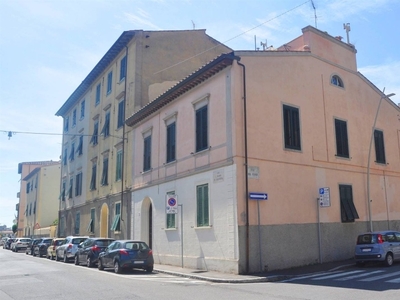 Rustico in Via San Jacopo in Acquaviva, Livorno, 8 locali, 3 bagni