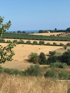 terreno residenziale in vendita a Colonnella