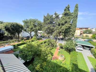 Trilocale in Via isola di Giuannutri, Follonica, 1 bagno, 77 m²