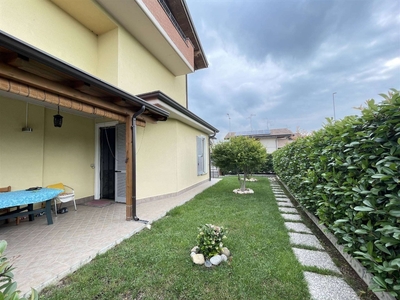 Trilocale in Via unita d'italia 1, Cassano d'Adda, 1 bagno, 90 m²