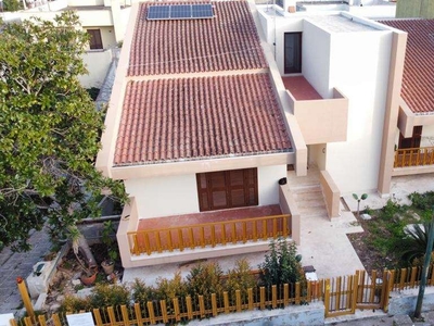 Villa in Via Vittorio Emanuele 117, Casarano, 15 locali, 4 bagni