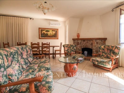 Villa a Gavorrano, 7 locali, 2 bagni, giardino privato, 190 m²