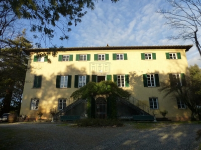 Villa in Via del Caporale 773, Lucca, 15 locali, 5 bagni, 750 m²
