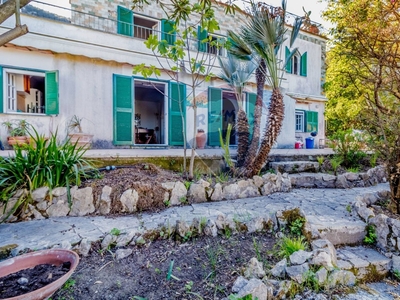 Villa a San Felice Circeo, 8 locali, 3 bagni, giardino privato, 269 m²