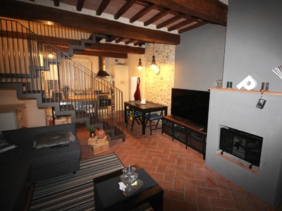 Villa a schiera a Lucca, 5 locali, 2 bagni, giardino privato, 120 m²