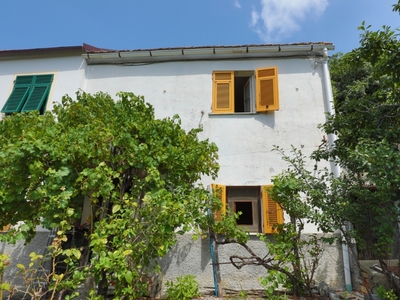 Villa a schiera in Via Otrali, Sant'Olcese, 5 locali, 1 bagno, 80 m²