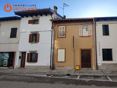 Villa a schiera in TRATTATIVA CONCLUSA, Ronchi dei Legionari, 4 locali