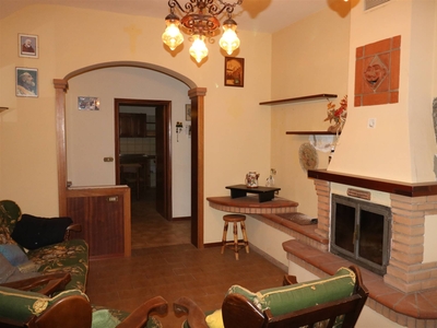 Villa bifamiliare in vendita a Lugo Ravenna Santa Maria In Fabriago