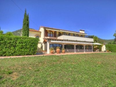 Villa in Lacona, Capoliveri, 5 locali, 2 bagni, giardino privato
