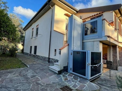 villa in vendita a Livorno
