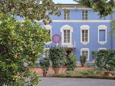 Villa in Via San Concordio, Lucca, 20 locali, giardino privato, 800 m²