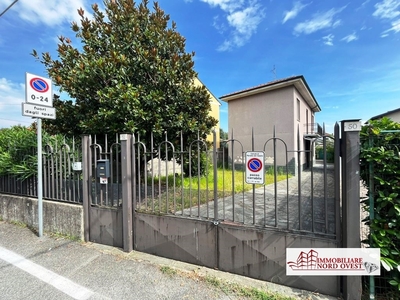 Villa in Via verne, Marcallo con Casone, 3 locali, 1 bagno, posto auto