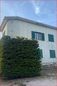 Villa singola a Porto Azzurro, 10 locali, 4 bagni, 210 m² in vendita