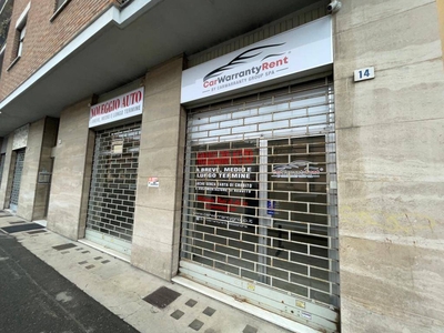 Locale commerciale in vendita, Alessandria cristo