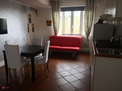 Appartamento in Affitto in Via Bellagio 66 B a Roma