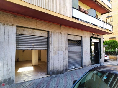 Negozio/Locale commerciale in Affitto in Via Giacomo Matteotti 79 /a a Civitavecchia