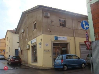 Negozio/Locale commerciale in Vendita in Via Ettore Mura a Sassari