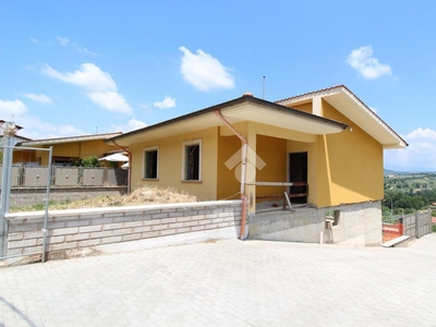 Villa in vendita a Poggio Nativo