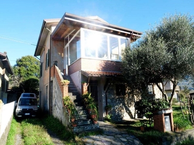 Villa in vendita a Mulazzo frazione di Mulazzo