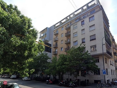 Appartamento in Affitto in Via Londonio 15 a Milano