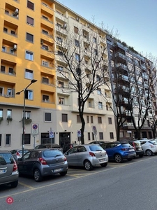 Appartamento in Affitto in Via Roncaglia 27 a Milano
