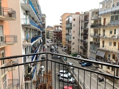 Appartamento in vendita a Bari, Viale Orazio Flacco, 11 - Bari, BA